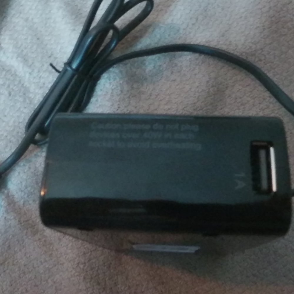 Auto Drive Multi Port Power Adapter, Used, Good Condition - Picture 5 of 8
